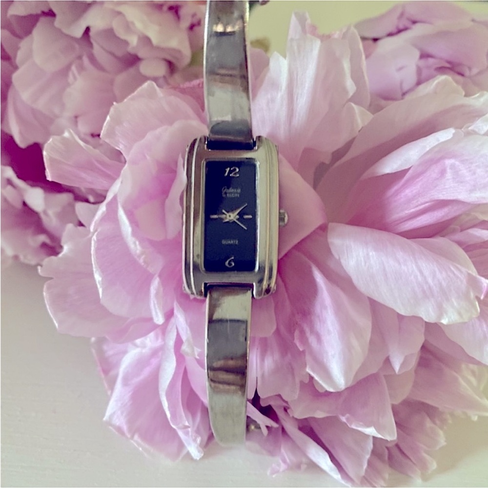 Galaxie by Elgin Classic Watch